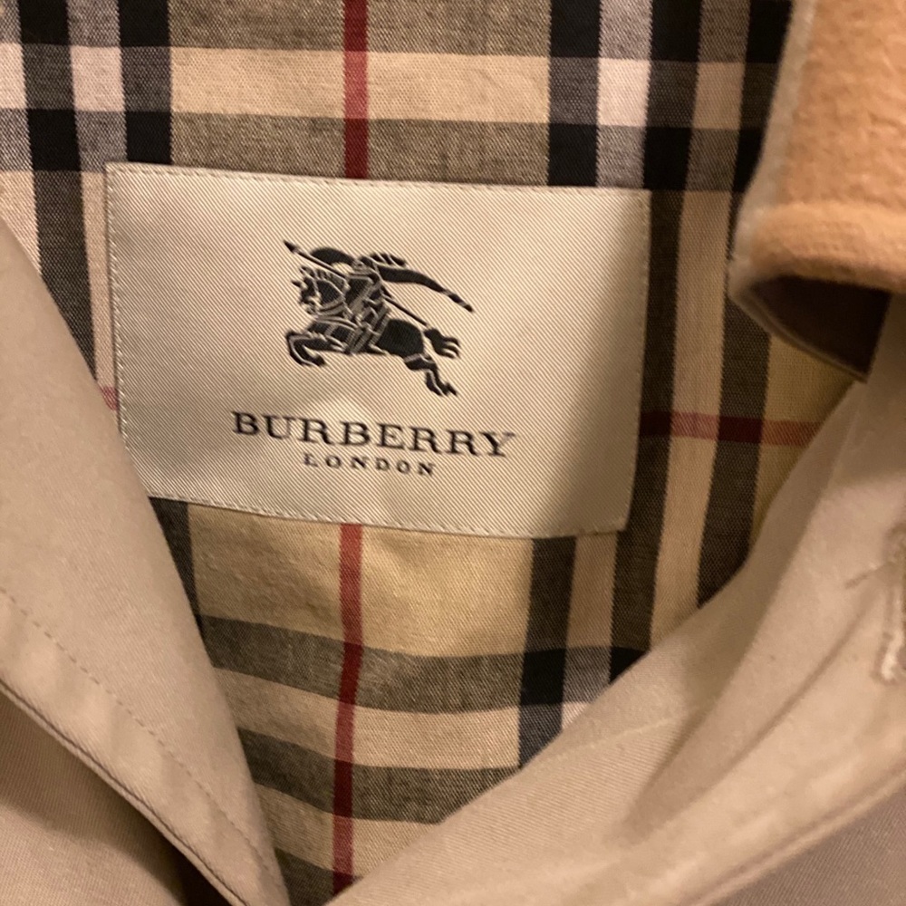 Men’s Burberry trench coat